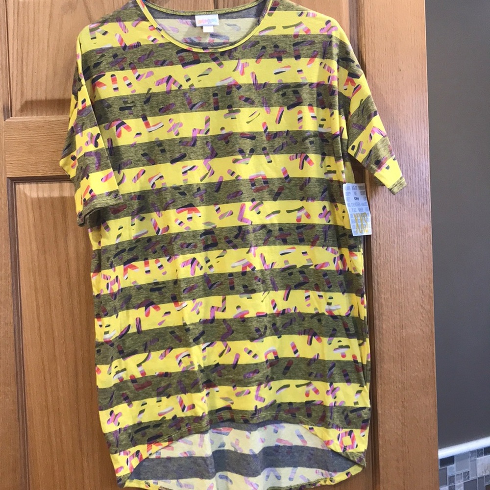 🌼 BNWT XXS LuLaRoe Irma black/yellow/stripes 🌼